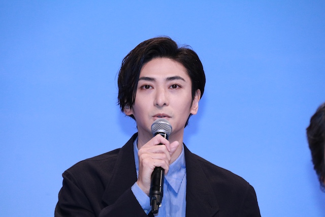 草彅剛の“紳士ぶり”を中村ゆりが称賛の画像