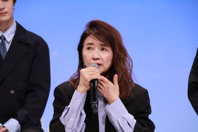 草彅剛の“紳士ぶり”を中村ゆりが称賛の画像