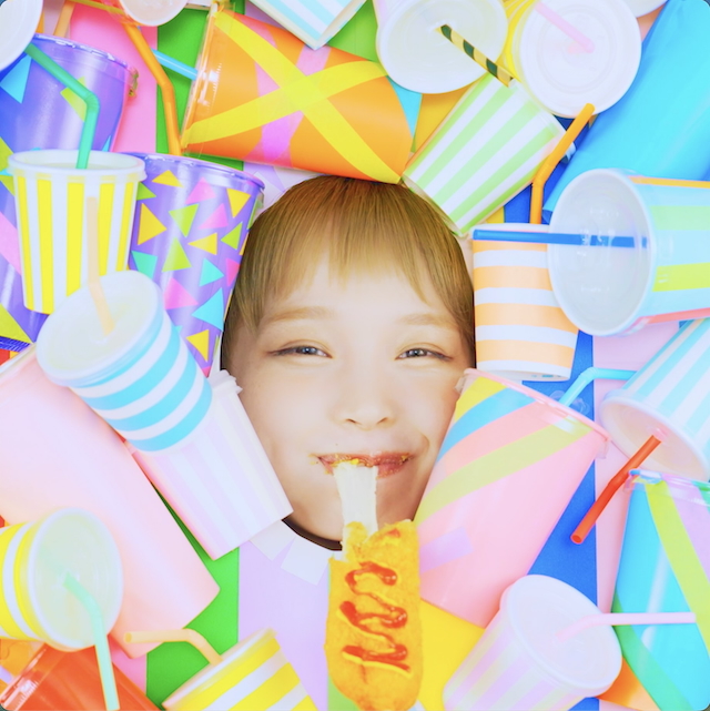 「Happy Yummy Lucky Yummy」MVより