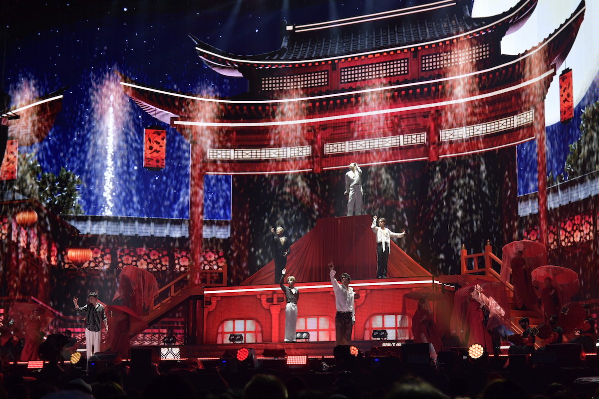 三代目JSB、初のスタジアム公演レポの画像