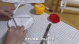 女性YouTuber、「紙」だけで作った時計に反響の画像