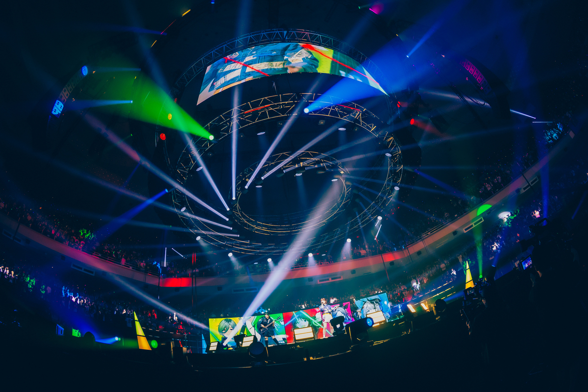 『トゲナシトゲアリ LIVE in 日本武道館 “奏檄の叫”』