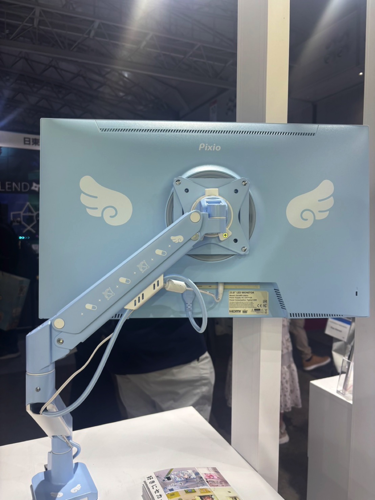 『東京ゲームショウ2025』を見て回る十束おとは