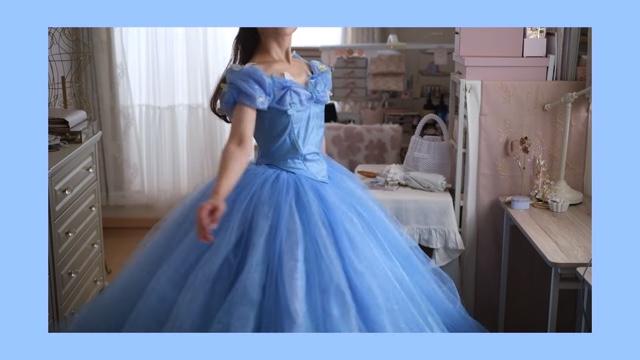 DIY系YouTuberが制作したシンデレラのドレス