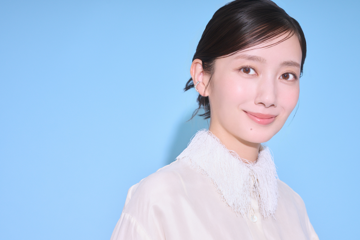 波瑠×川栄李奈『フェイクマミー』対談の画像