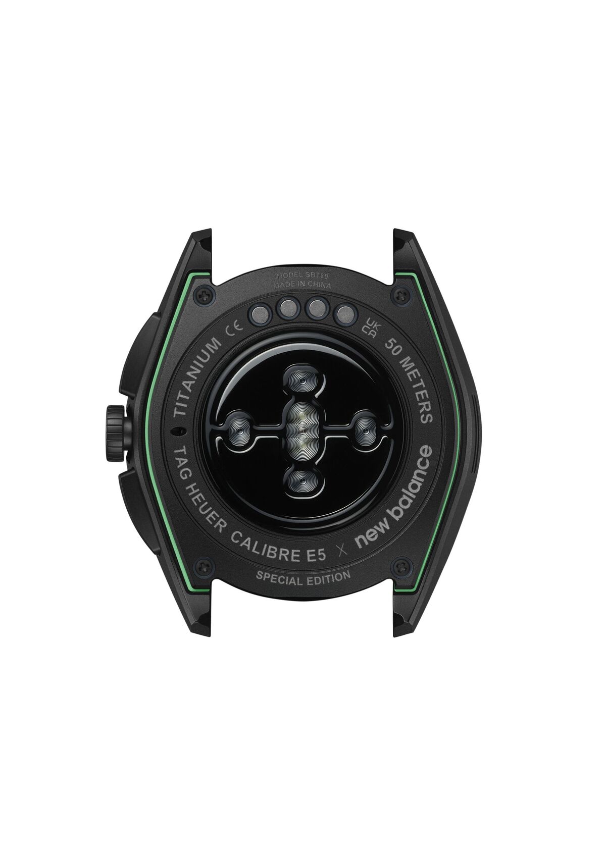 タグホイヤー×NBのスマートウォッチの画像