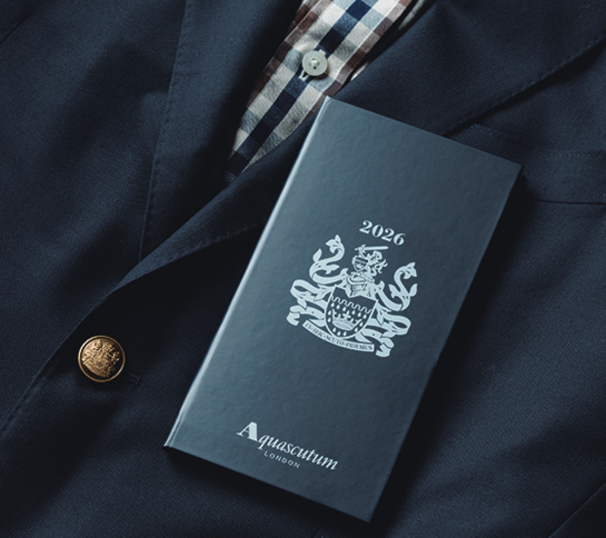 俳優・松重豊が表紙の『サライ』11月号発売の画像