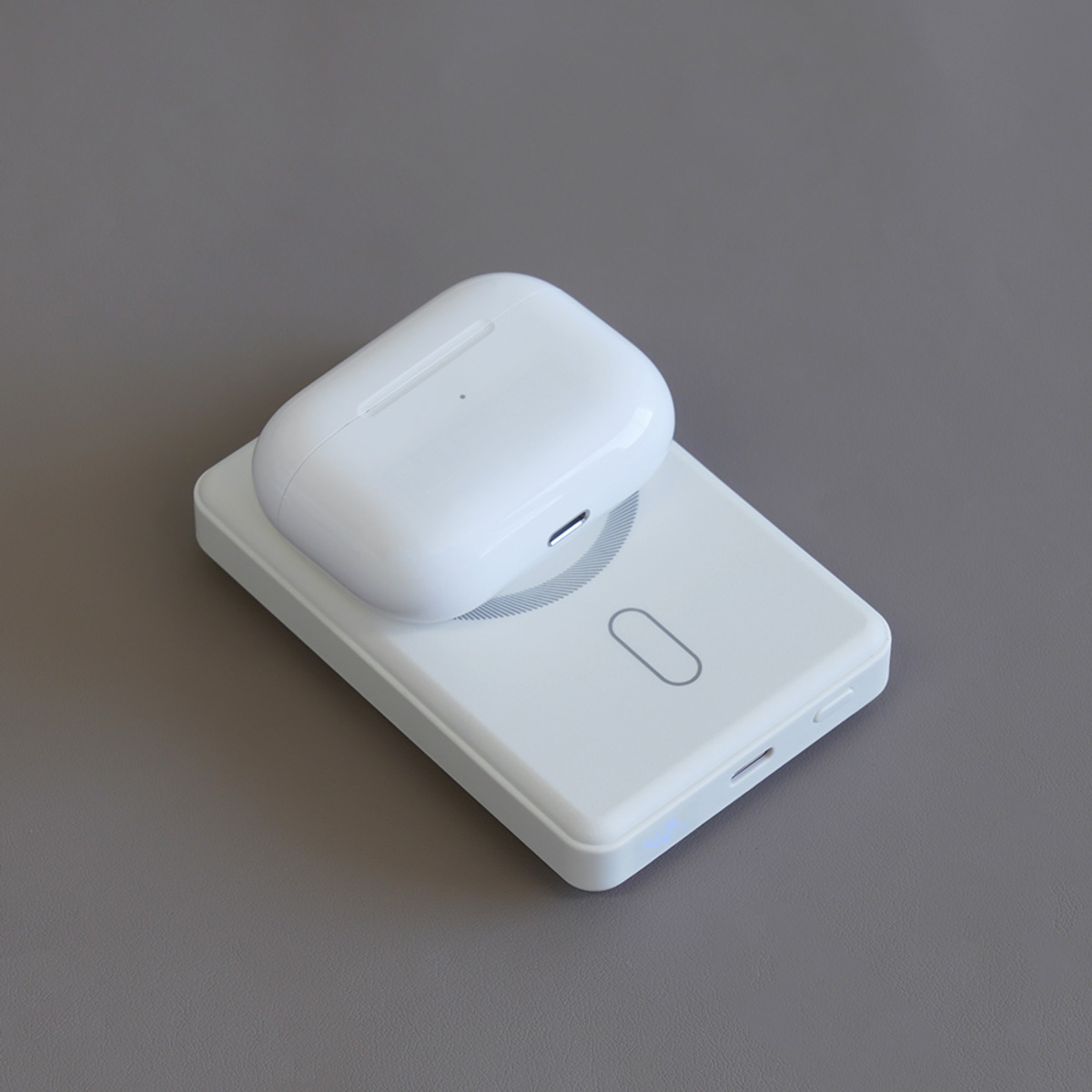 準固体電池採用、新モバイルバッテリーの画像