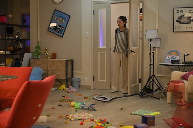 『フェイクマミー』正反対の波瑠×川栄李奈の画像