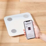 乗るだけで自動記録、エレコム体組成計登場の画像