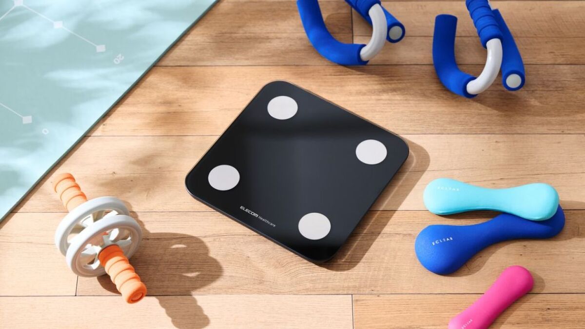 乗るだけで自動記録、エレコム体組成計登場