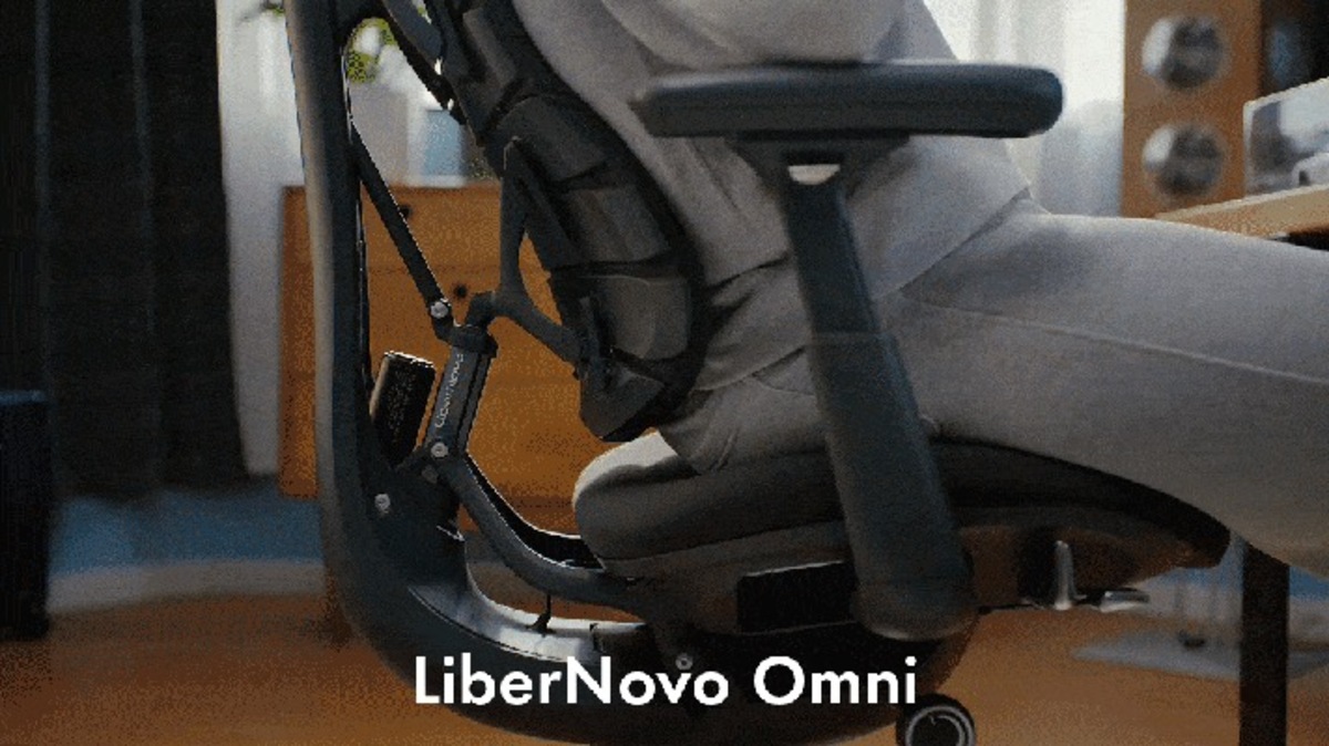 電動ワークチェア『LiberNovo Omni』の画像