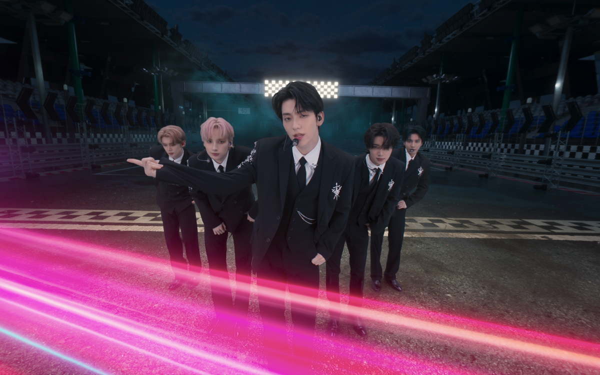 『TOMORROW X TOGETHER VR CONCERT : HEART ATTACK』(P)&(C) BIGHIT MUSIC