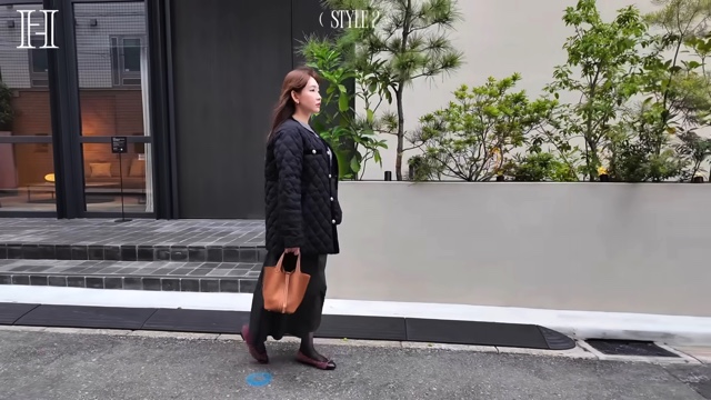 小嶋陽菜が披露した秋冬コーデ