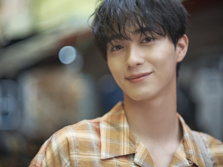 野村康太1st写真集『暁紀』発売前重版