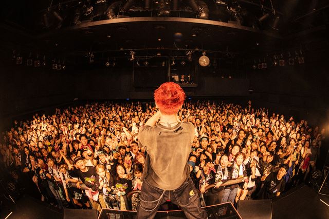 Novel Core『BABiES AGAiN TOUR』初日公演より