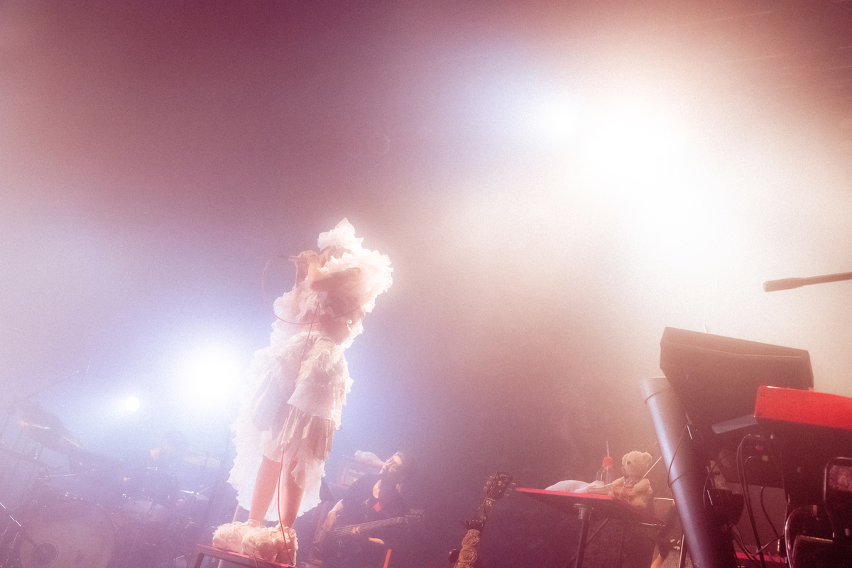 大森靖子『音羽楽園TOUR 2025』ライブ写真