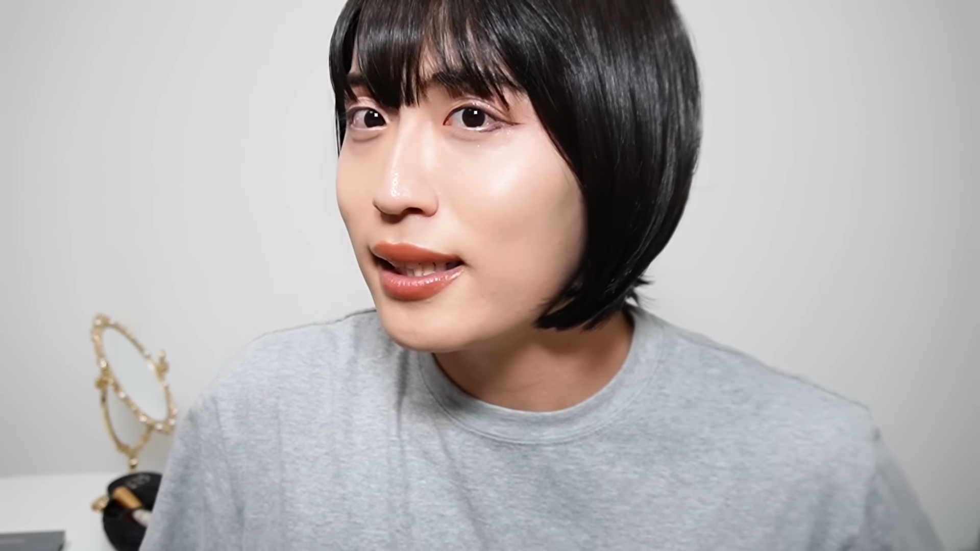 レインボー池田、「女芸人」のメイクを解説の画像