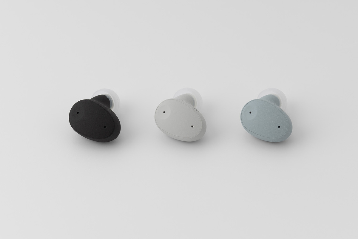 final、史上最小ノイキャン『ZE300』の画像