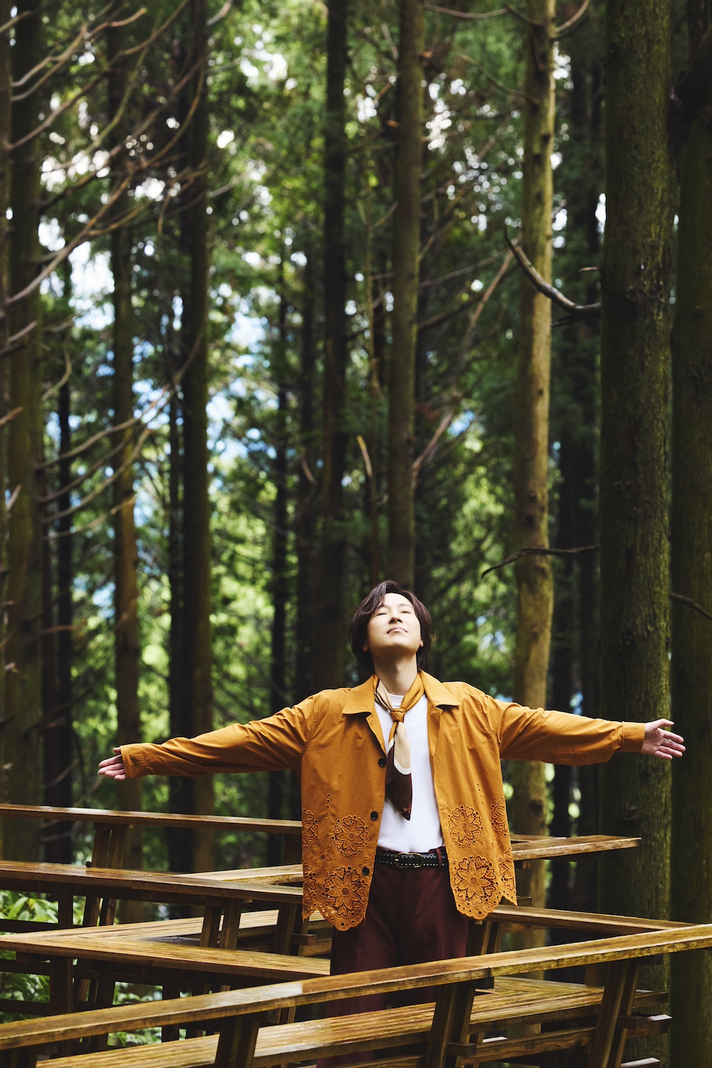 山内惠介 アー写