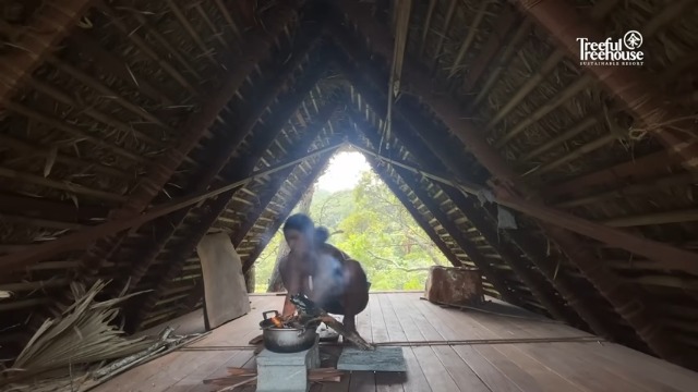 キジーが作り上げたツリーハウス