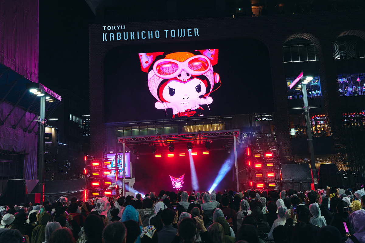 KUROMI、歌舞伎町フリーライブレポ