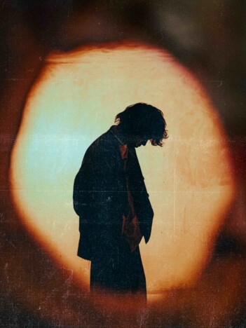 Lavt、ミニアルバム『glauben』リリース