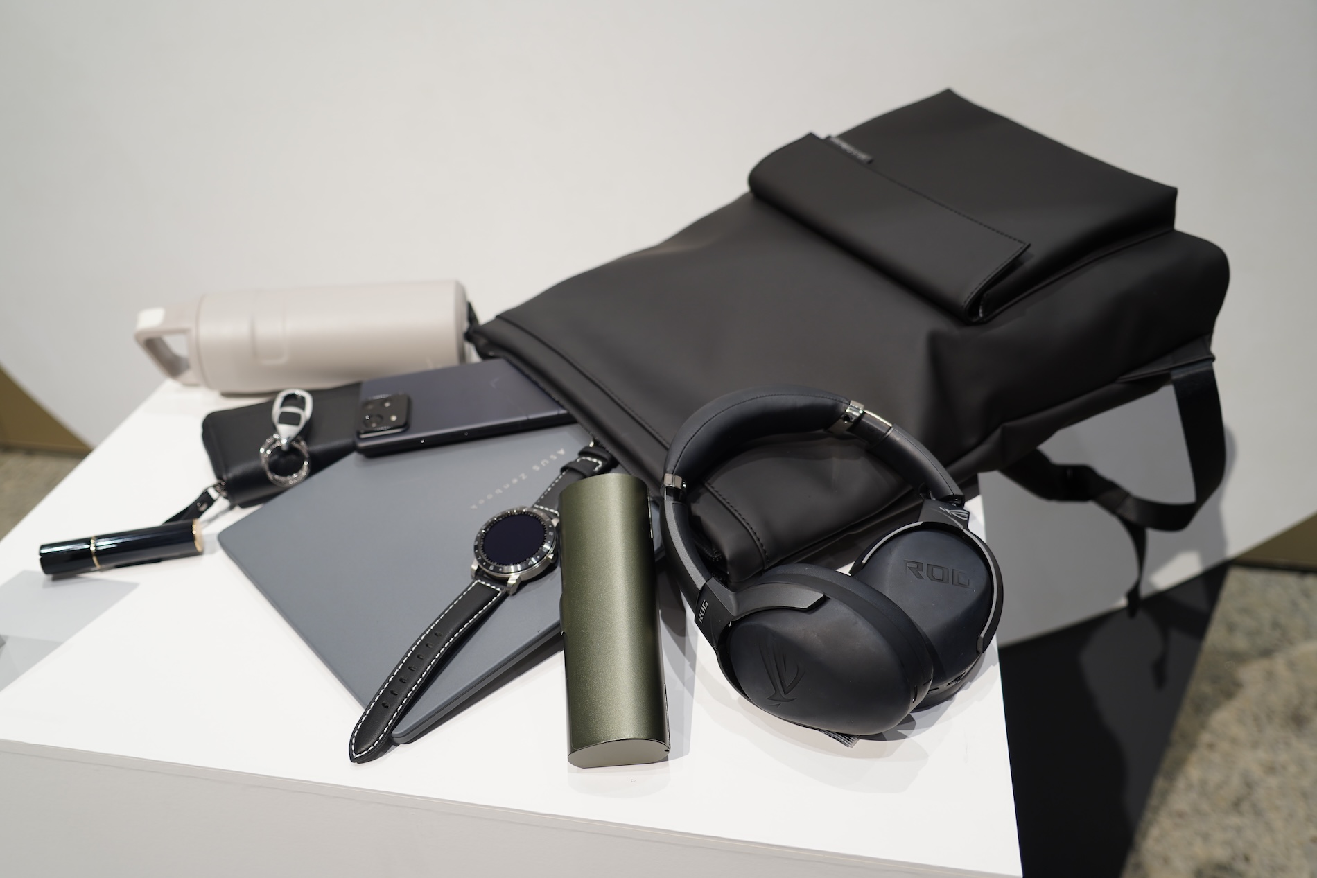 バッグに入れている例