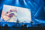 『THE PRIMALS Dark Decades Tour BUDOKAN』ライブ写真（撮影＝西槇太一）