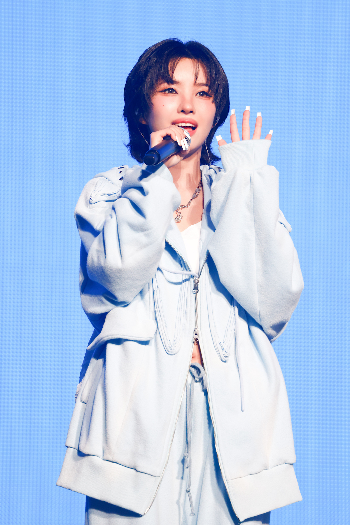 i-dle（撮影＝YOSHIHITO KOBA、アンザイミキ）