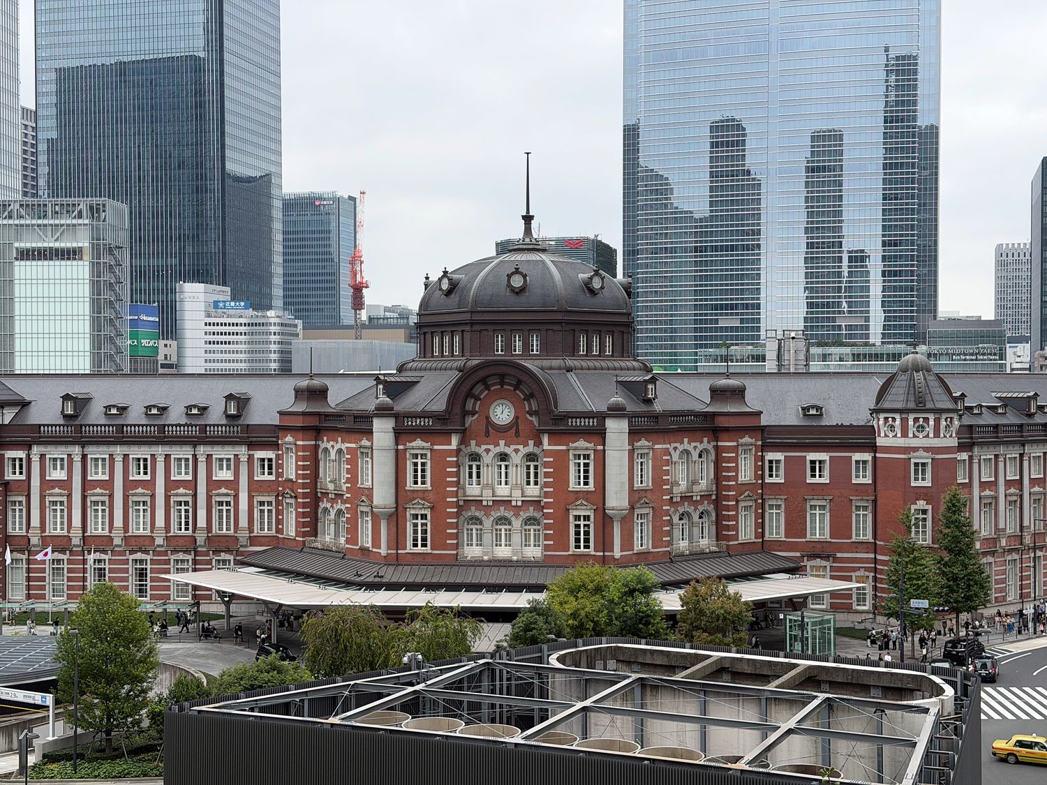 『iPhone Air』を『17 Pro』と比較レビューの画像