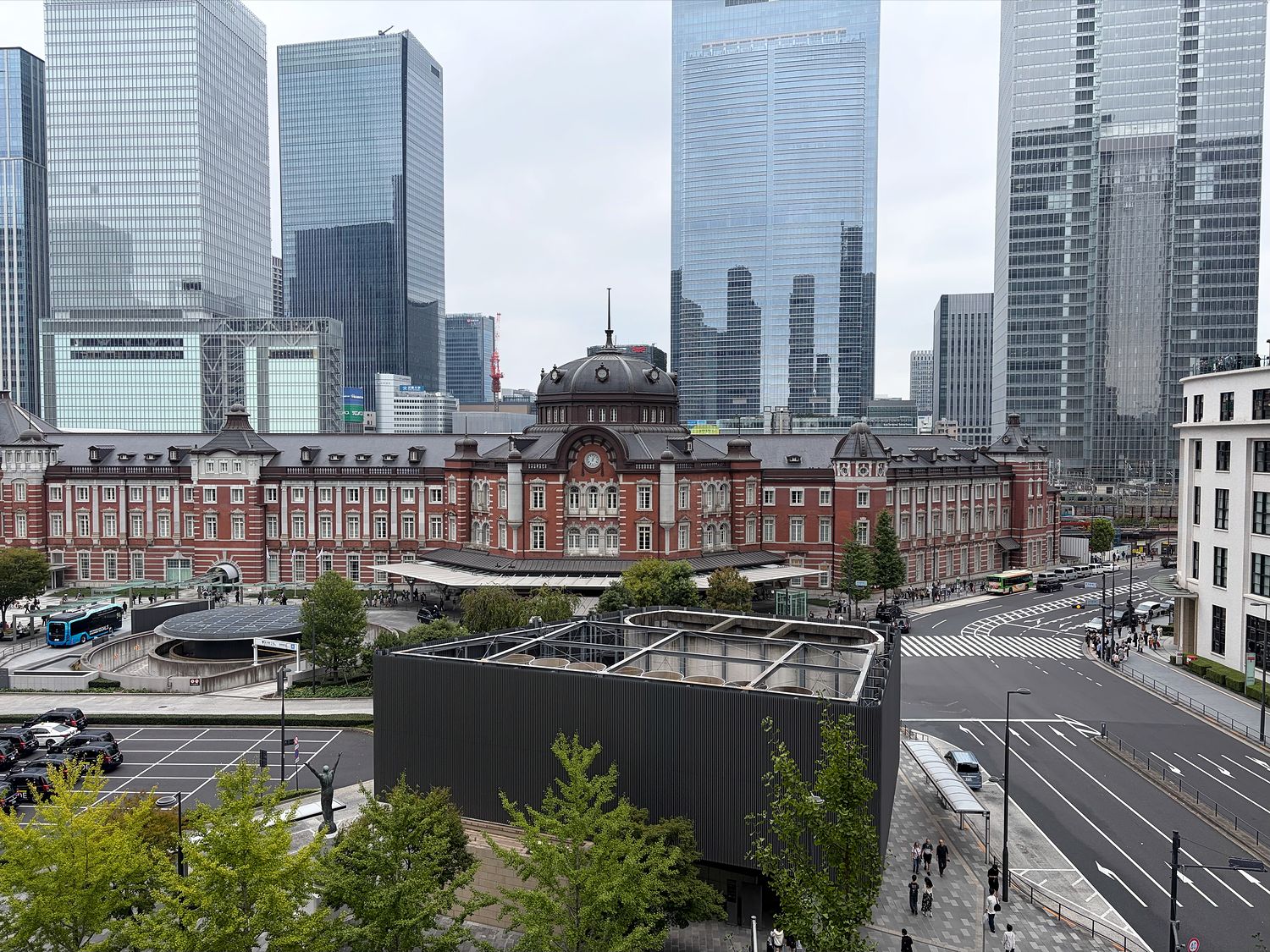 『iPhone Air』を『17 Pro』と比較レビューの画像