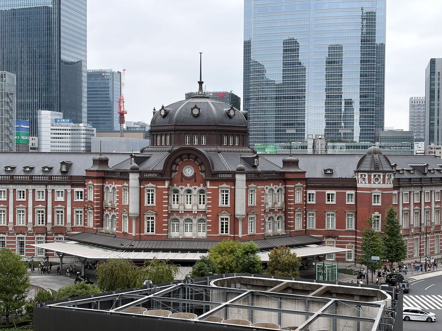 『iPhone Air』を『17 Pro』と比較レビューの画像