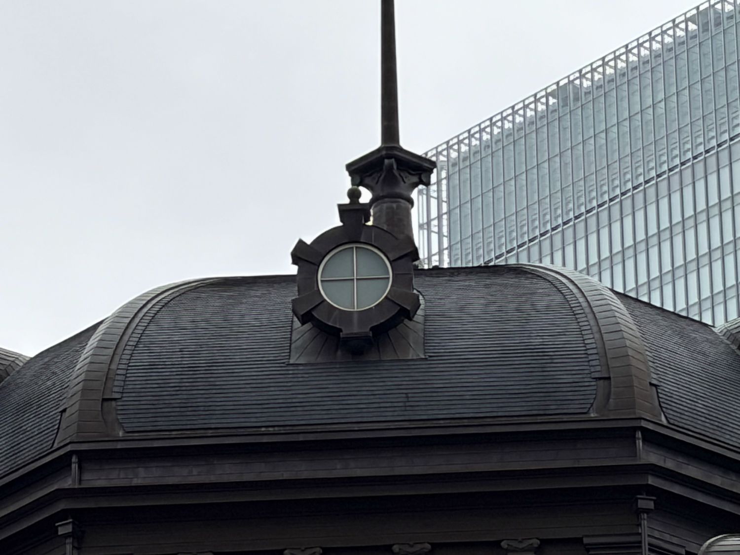 『iPhone Air』を『17 Pro』と比較レビューの画像