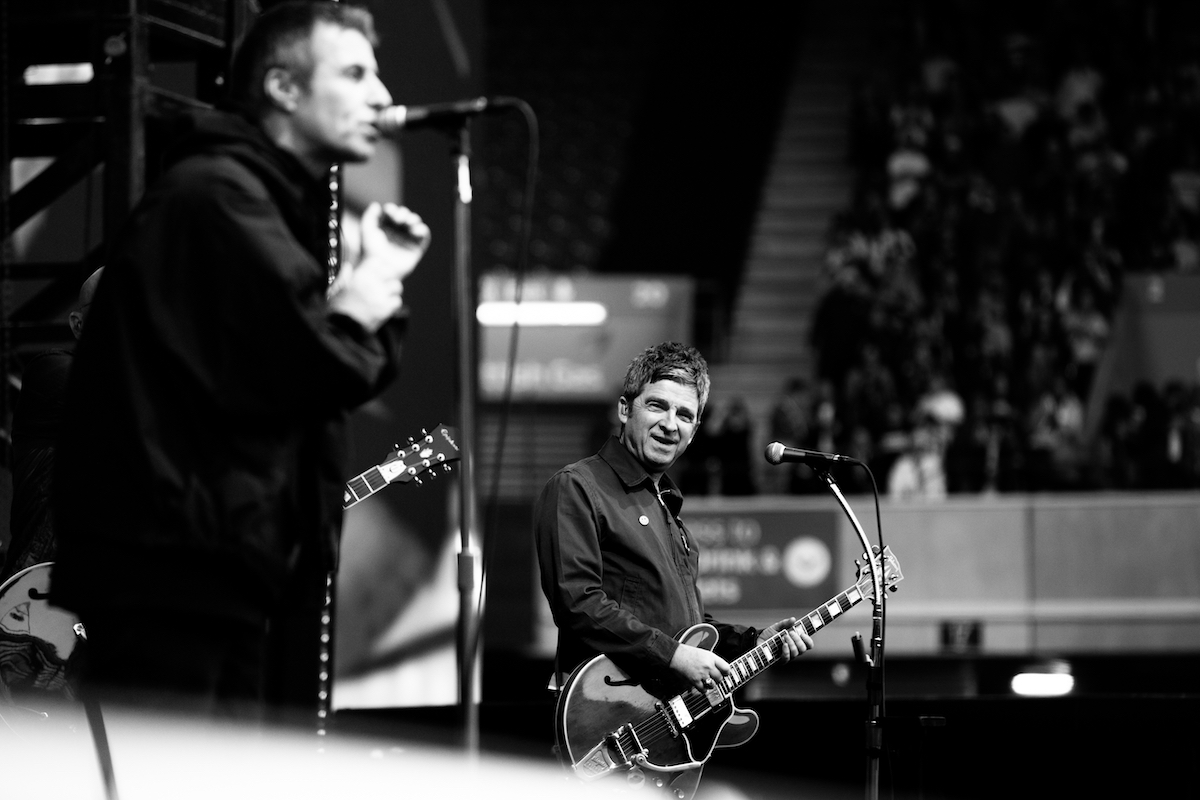 Oasis ライブ写真