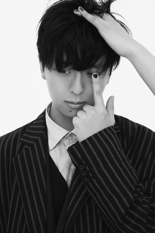 友成空、1stアルバムリリース