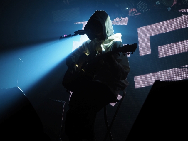 『未完成ブレイブ 2nd ONE MAN LIVE ～Crescent Moon #2～』ライブ写真