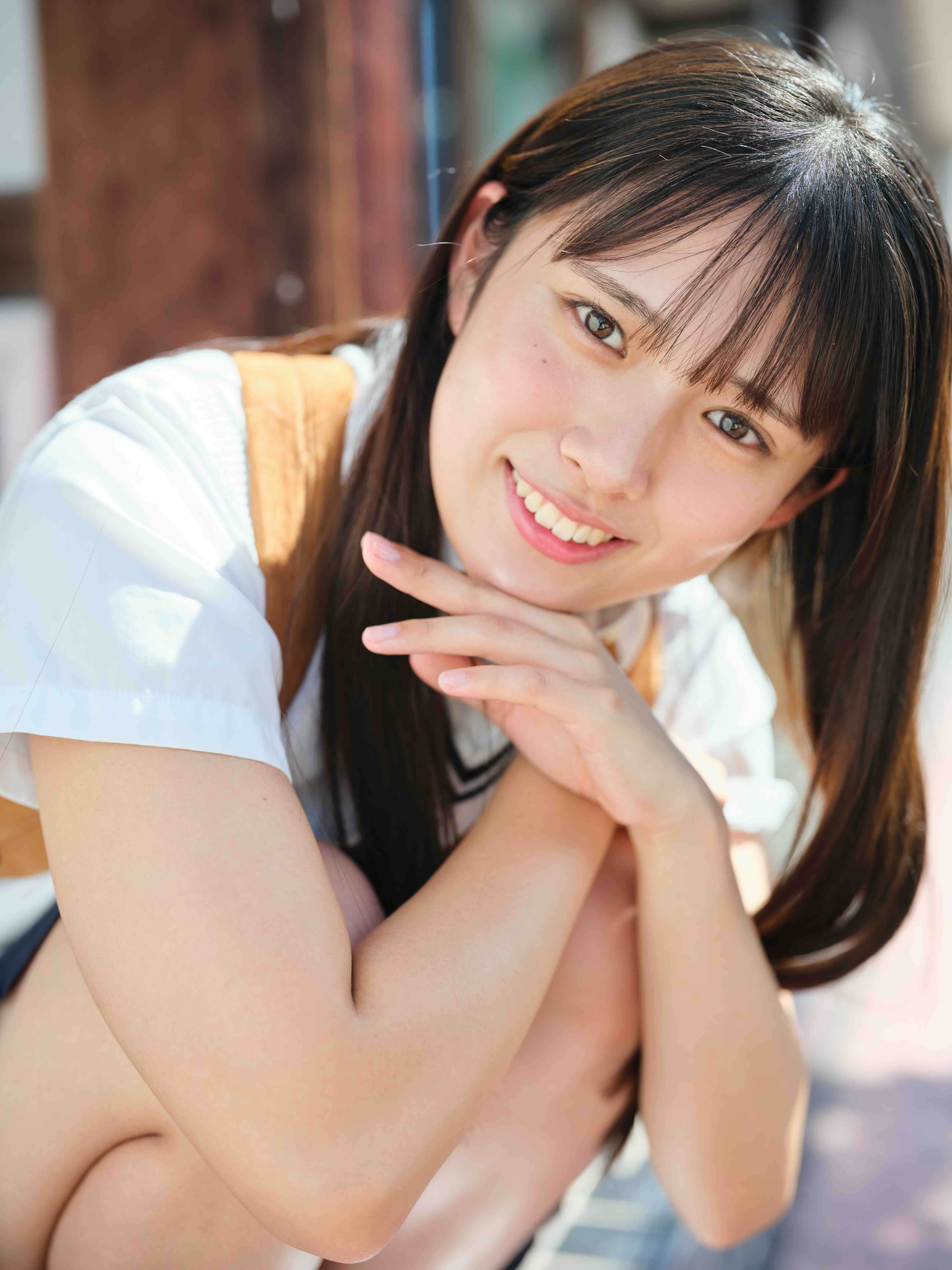 シャルロット・日比谷萌甘『少年サンデー』初表紙の画像