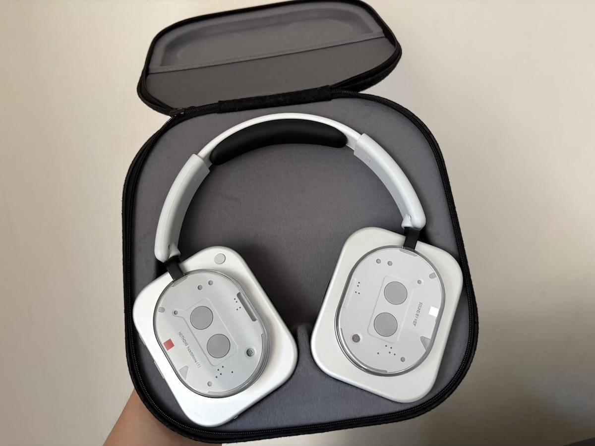 Nothing Headphone (1)　開封