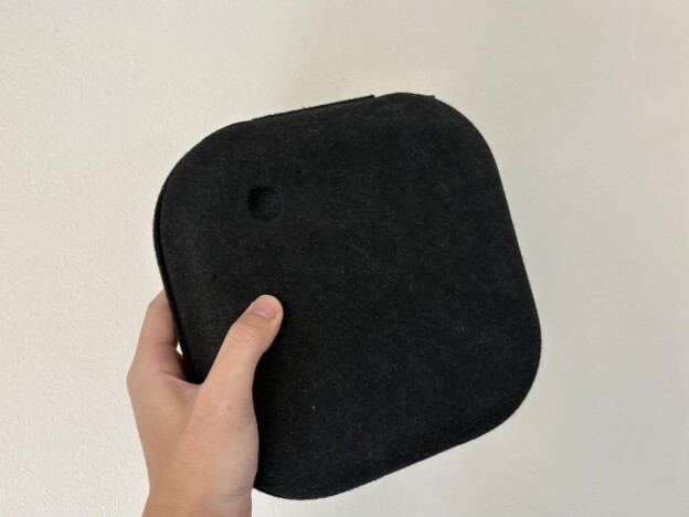 ソフトケースはシンプル