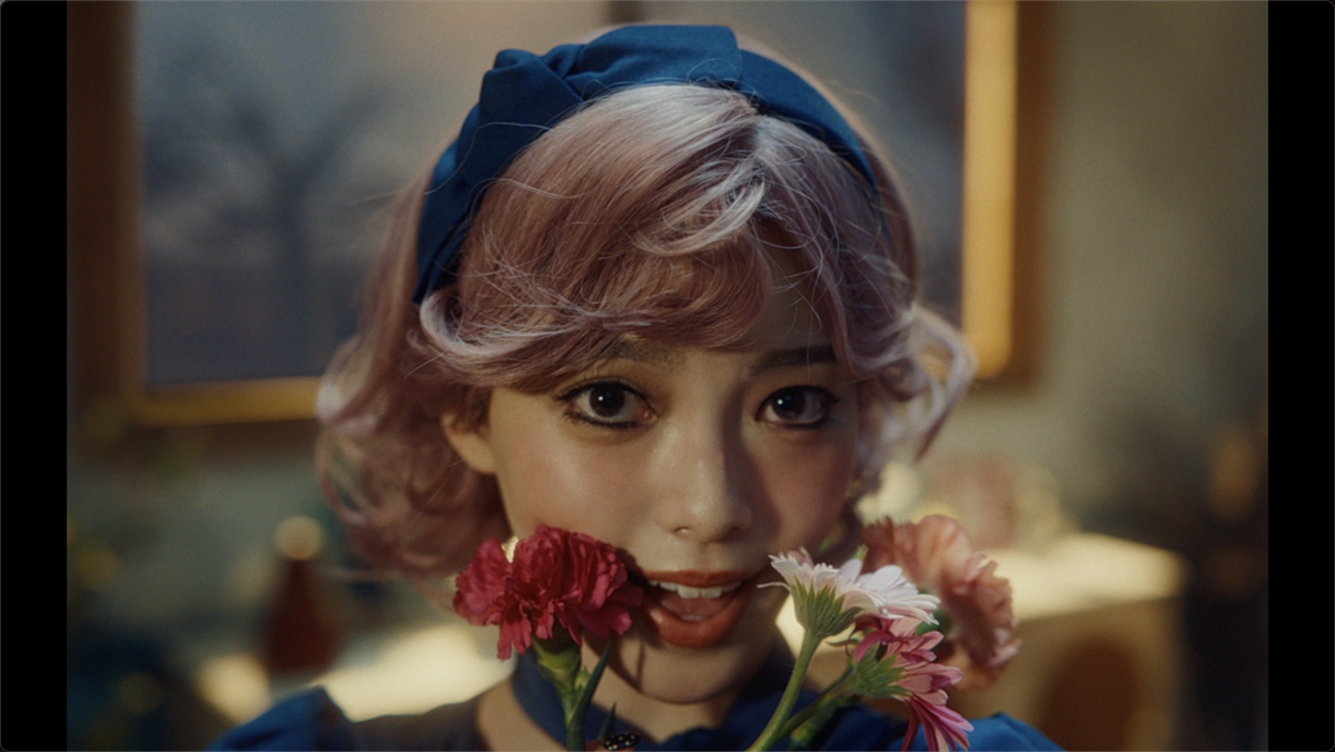 平手友梨奈「失敗しないメンヘラの育て方」MVより