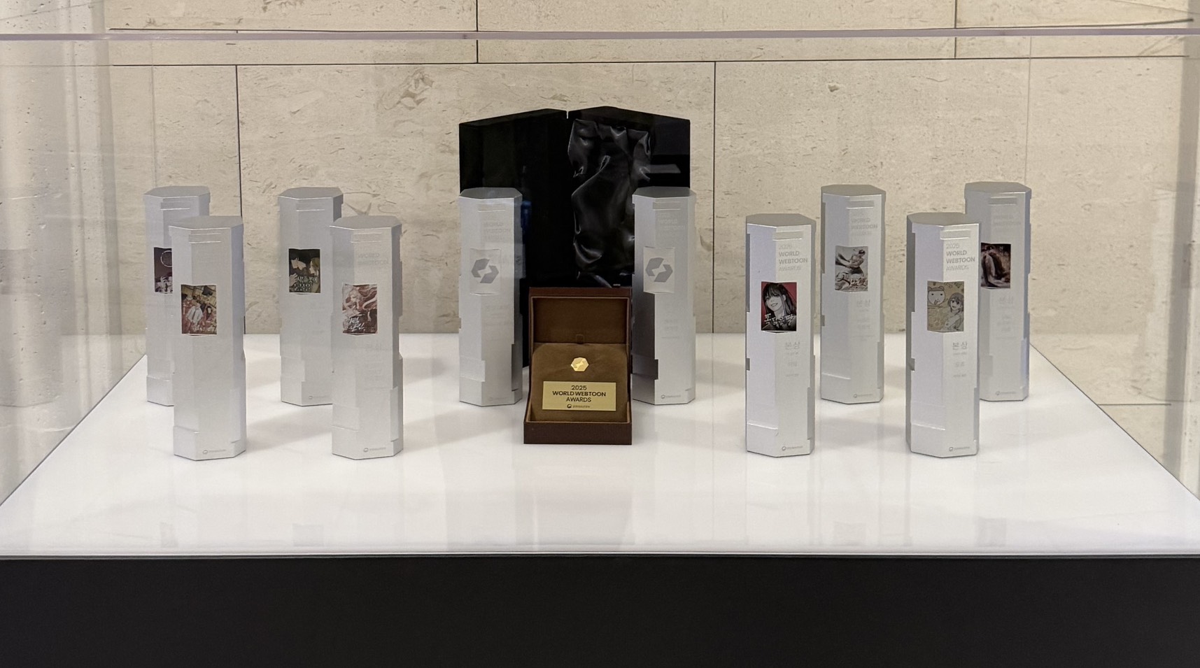 『四度目の夫』日本人作家初の快挙達成の画像