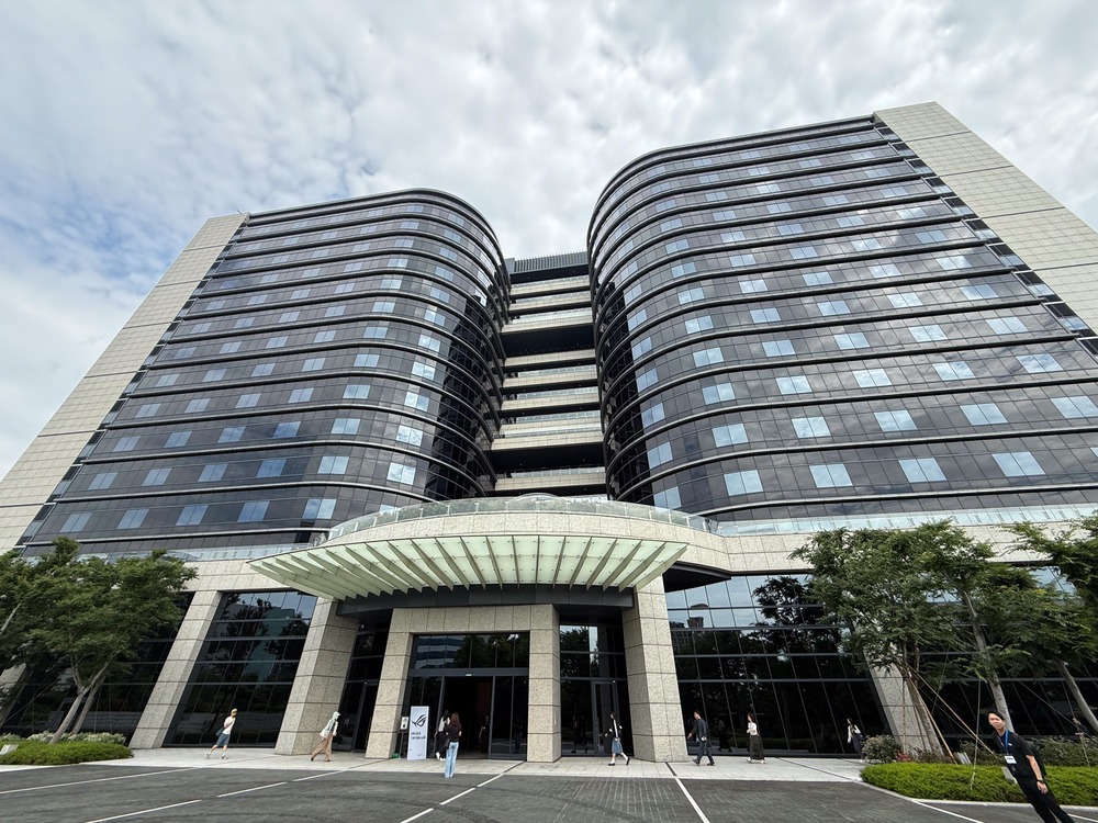 ASUS本社（写真＝NANA（CoRRiENTE））