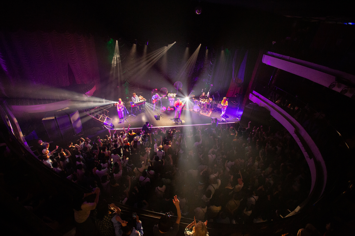 YONA YONA WEEKENDERS（撮影＝Isamu Honma）