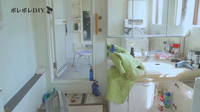 ポレポレが紹介した元眼鏡屋の廃墟ビル