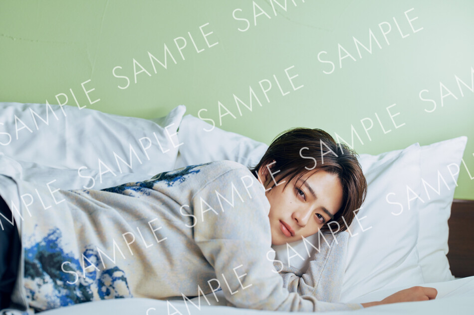 俳優・岩瀬洋志2026年度版カレンダー