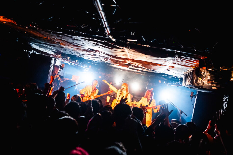 セブンス・ベガ、熱狂の初ワンマンレポート