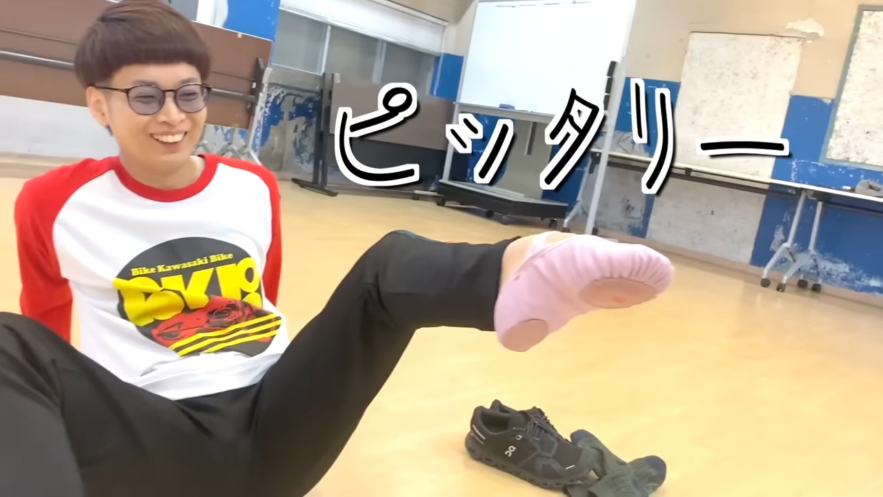 バイク川崎バイク、“足の甲”が話題にの画像