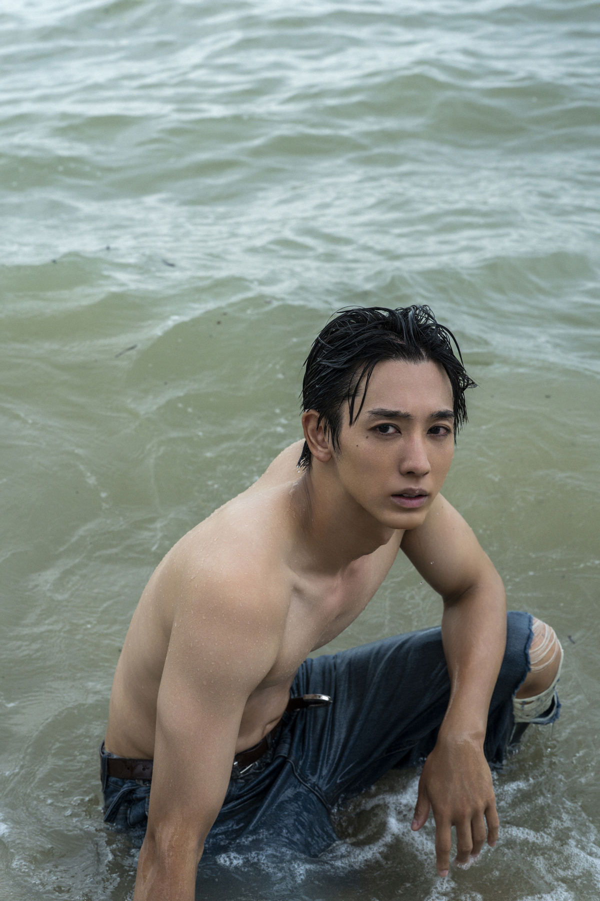 近藤頌利、最新写真集が2月に発売の画像