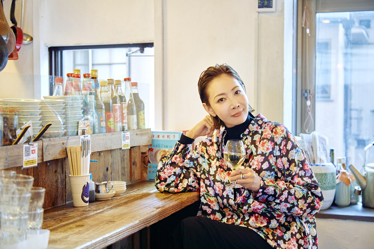 元宝塚歌劇星組・柚希礼音の連載が書籍化の画像